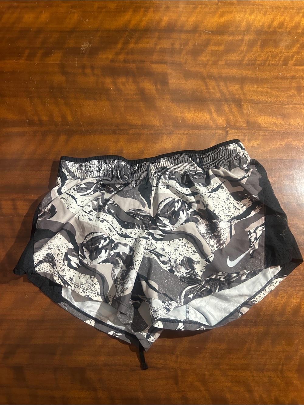 Nike Women's Black & White Abstract Athletic Shorts